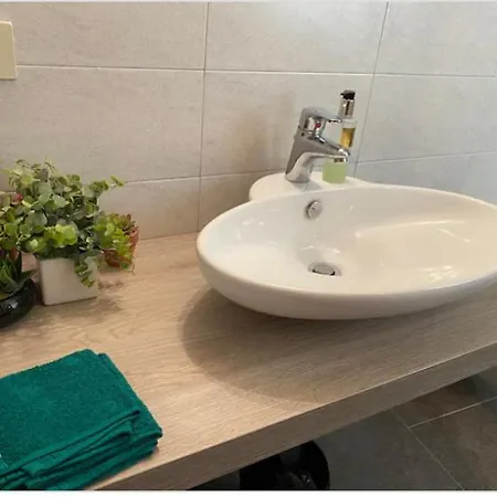 Lago Blu Homestay szállás